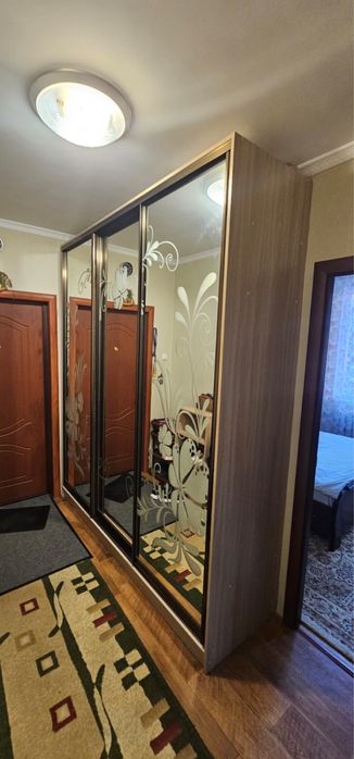 Сдам 2-х комн кв в 5 мкр на 2 эт