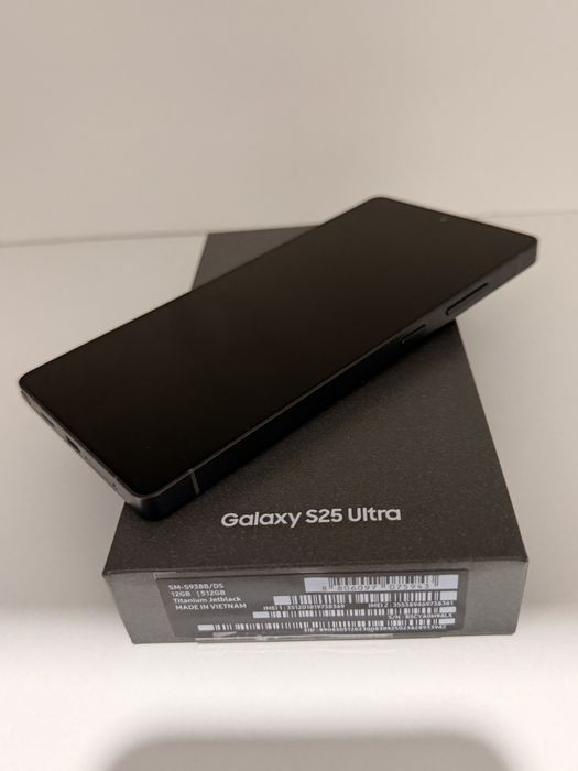 Samsung Galaxy S25 Ultra 512GB Titanium Jetblack Garantie 2 ani