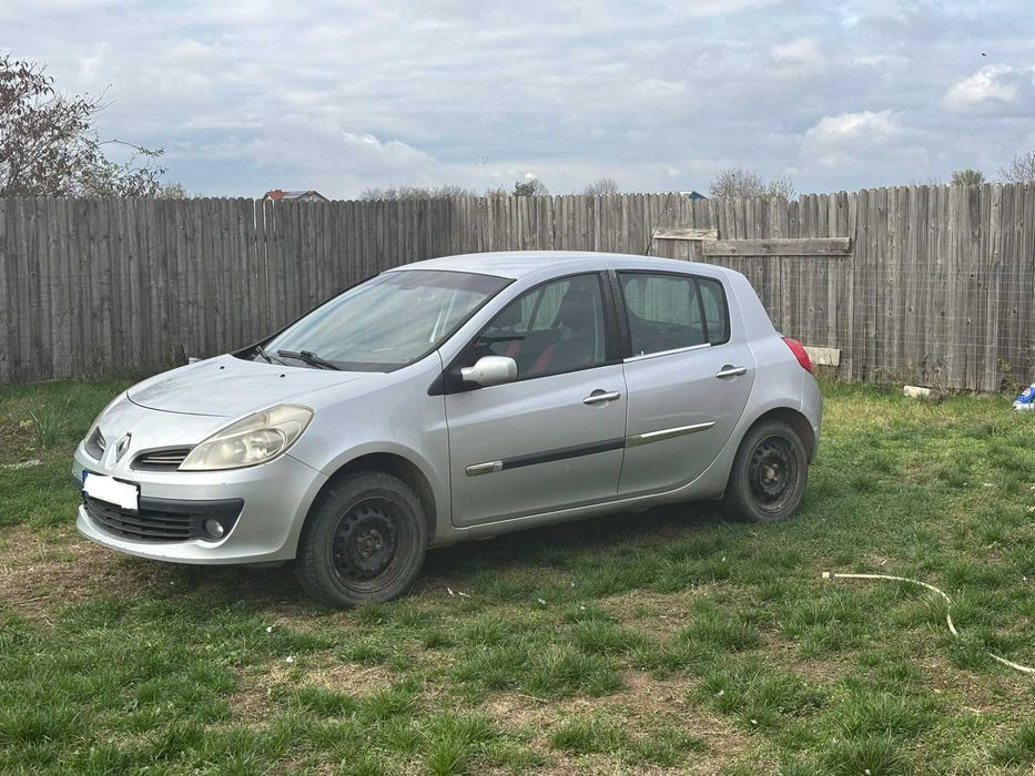 Renault Clio 3 Hatchback