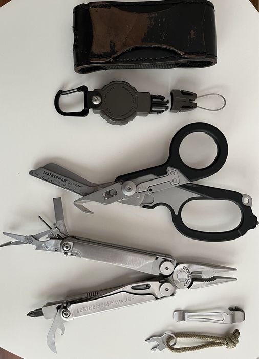 Leatherman Multitool Wave,Raptor+T-Reign Retractor USA