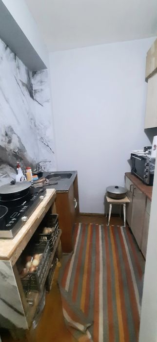 Кушбеги 2/8/9, 42,21м2, разд, не торц, меб+тех. Ор-р: Речка Салар