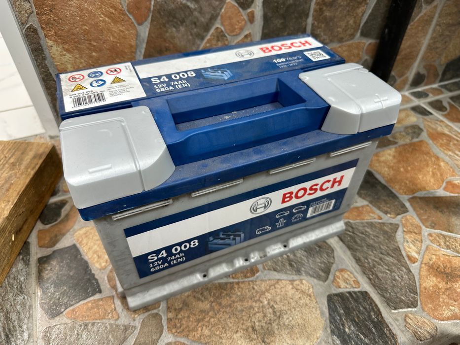 Акумулатор  BOSCH 74Ah