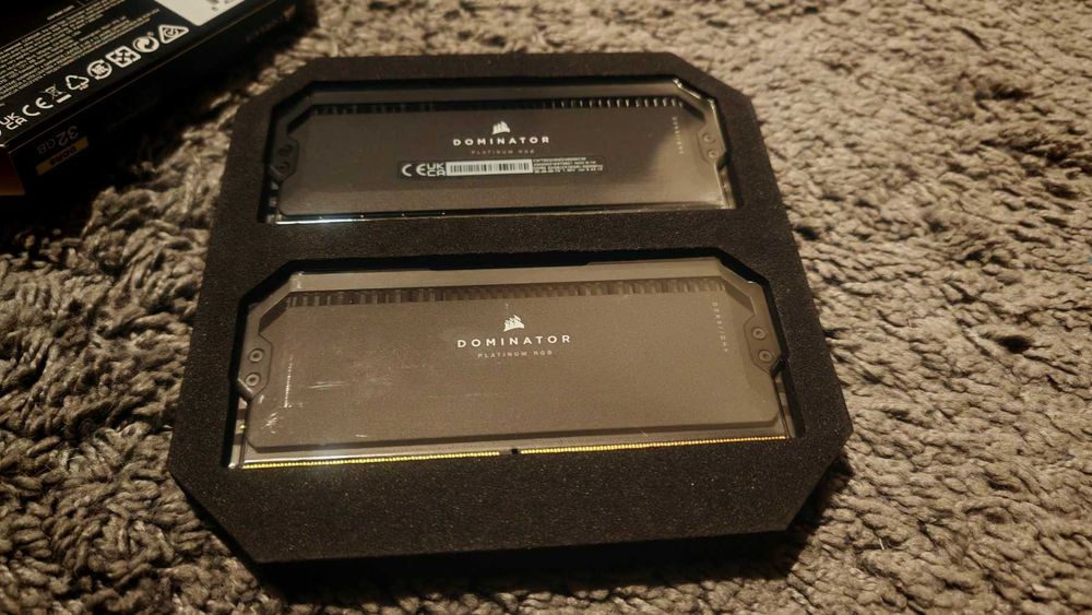 Рам памет Corsair DOMINATOR PLATINUM 32GB (2x16GB) DDR5 6200MHz