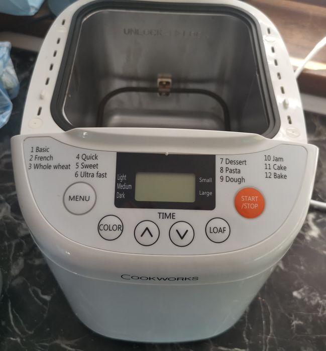 Aparat de facut paine