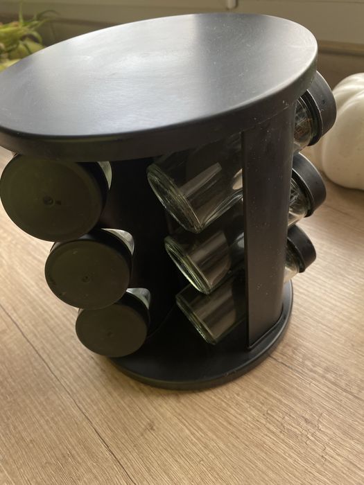 буркнчета за подправки със стойка