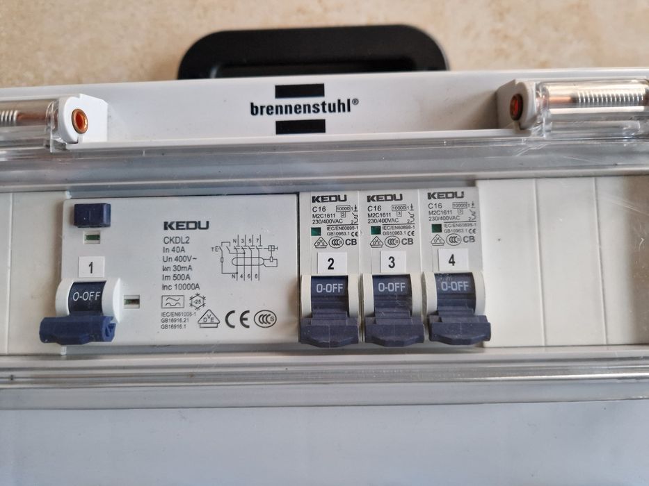 Brennenstuhl WV 4/16 - tablou electric portabil