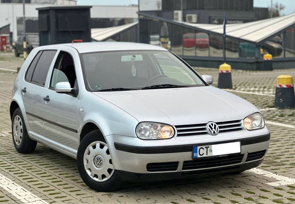 Vw Golf 4 * Hatchback * An 2003 * Unic Proprietar * Stare Perfecta *
