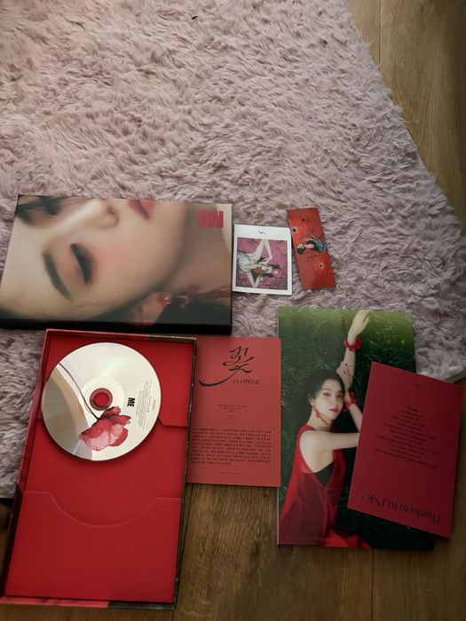 Колекционерски албуми Black Pink