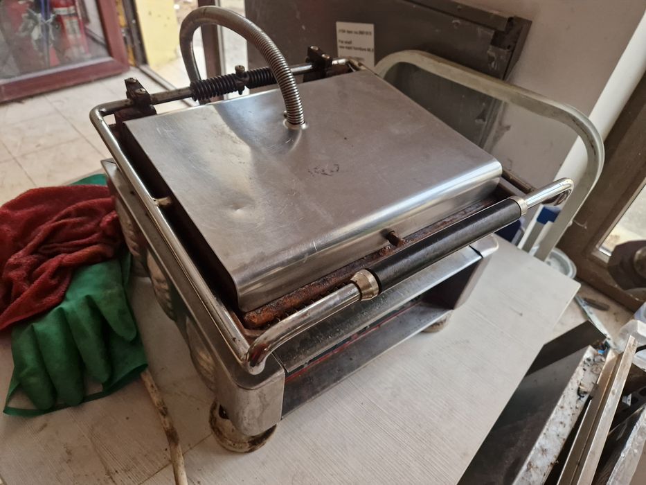 Toaster inox, grill stiat electric, rastel tavi