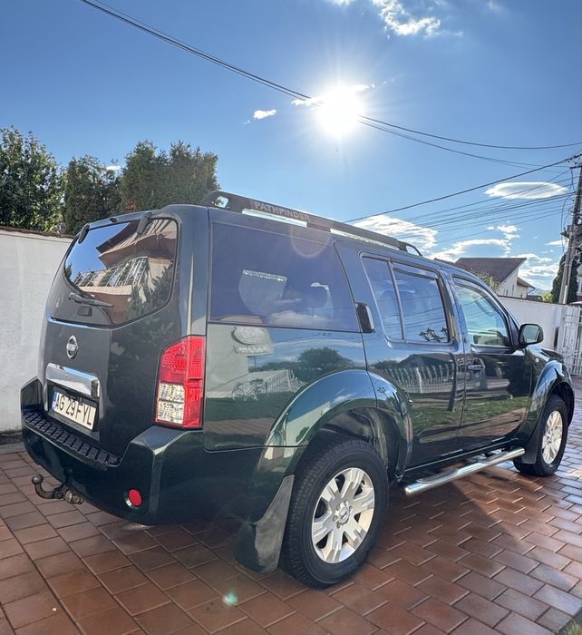 Nissan Pathfinder probleme motor