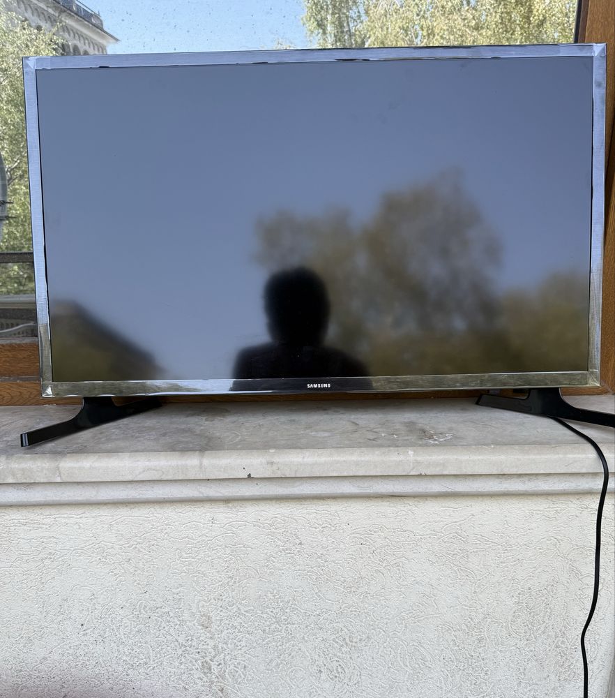 Samsung HD TV T4300 – 32” | Чисто нов | 550 лв.