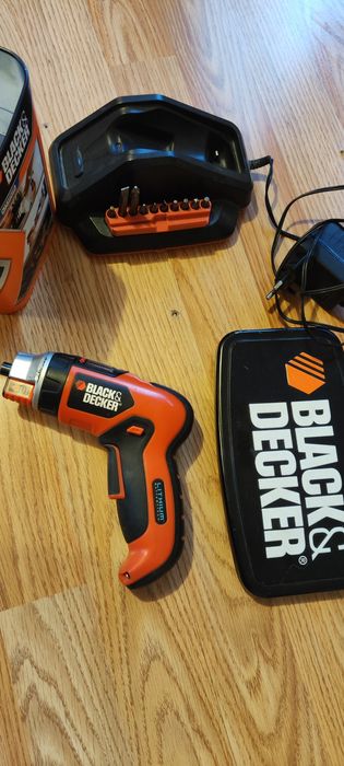 Акумулаторна отвертка black and decker
