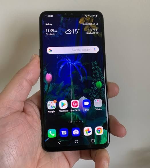 Vând sau Schimb LG V50 ThinQ Dual Screen Model RAR