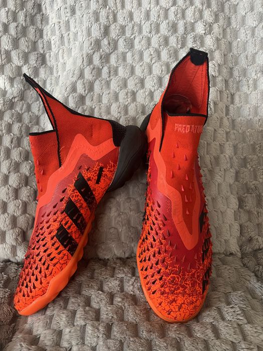 Adidas  Predator