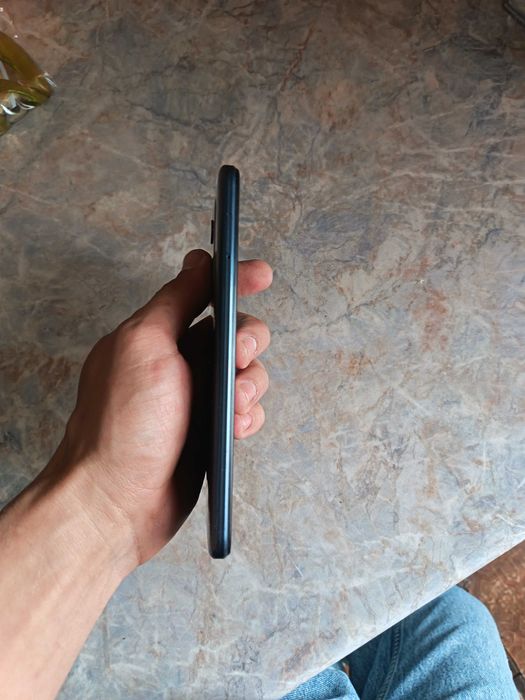 Tecno Spark 8c srochna