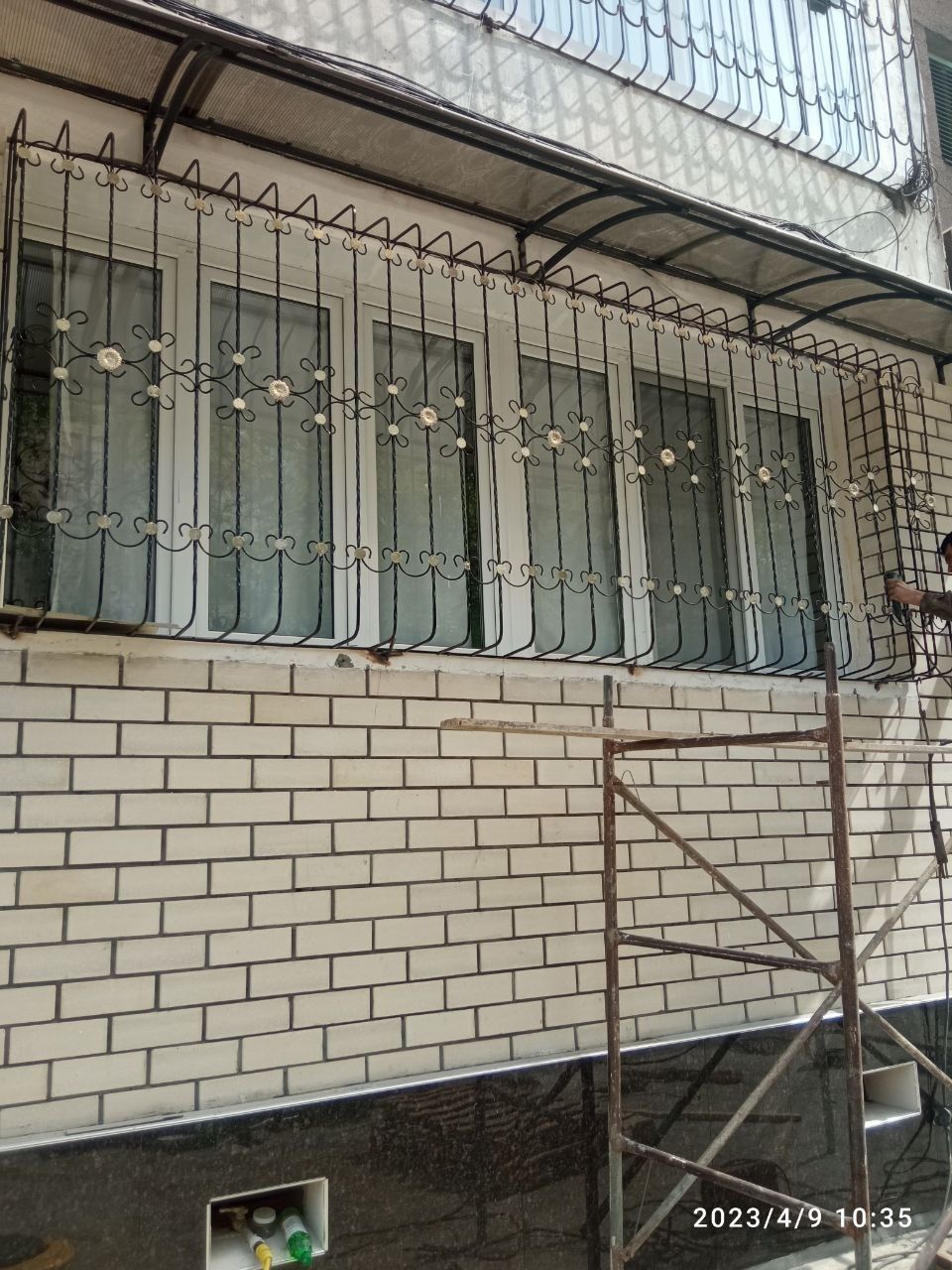 Кладка кирпича  балкона Кладка ремонт болконы Балконга гишт терамиз