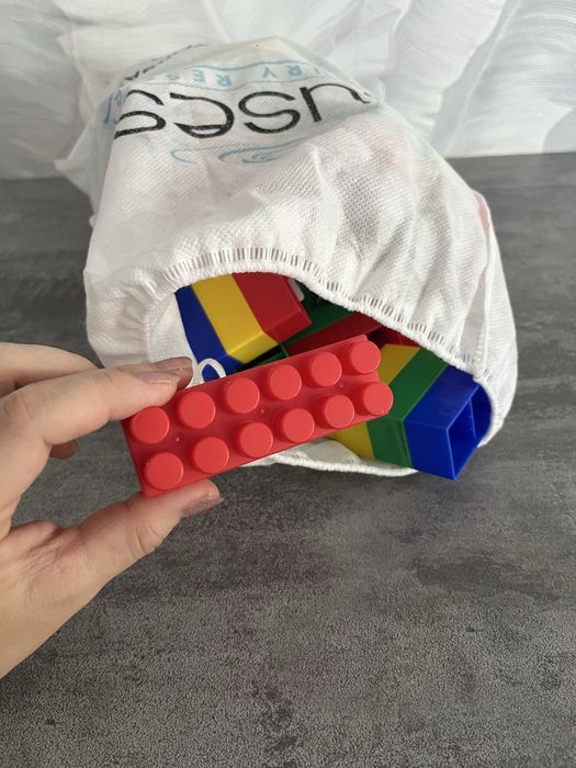 Конструктор с крупными деталями