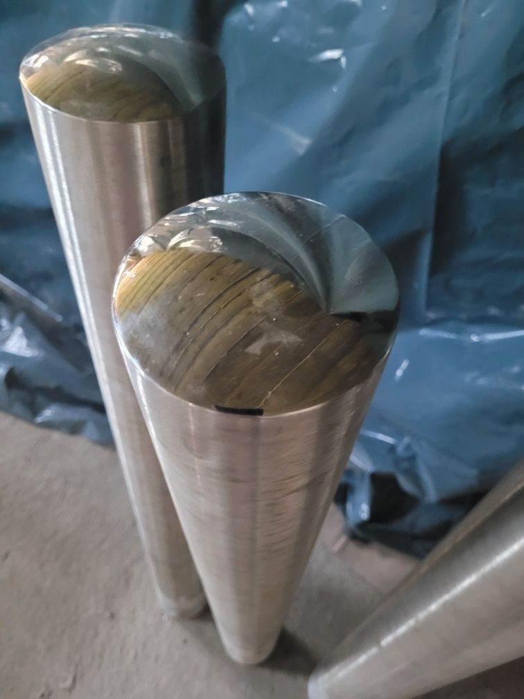 Stâlpi/ piloni/ bariera/ țeava inox blocare acces auto zona pietonala