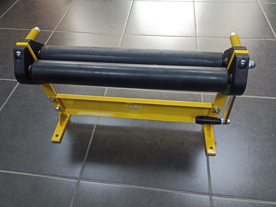 уред за изстискване на кърпи и гюдерии