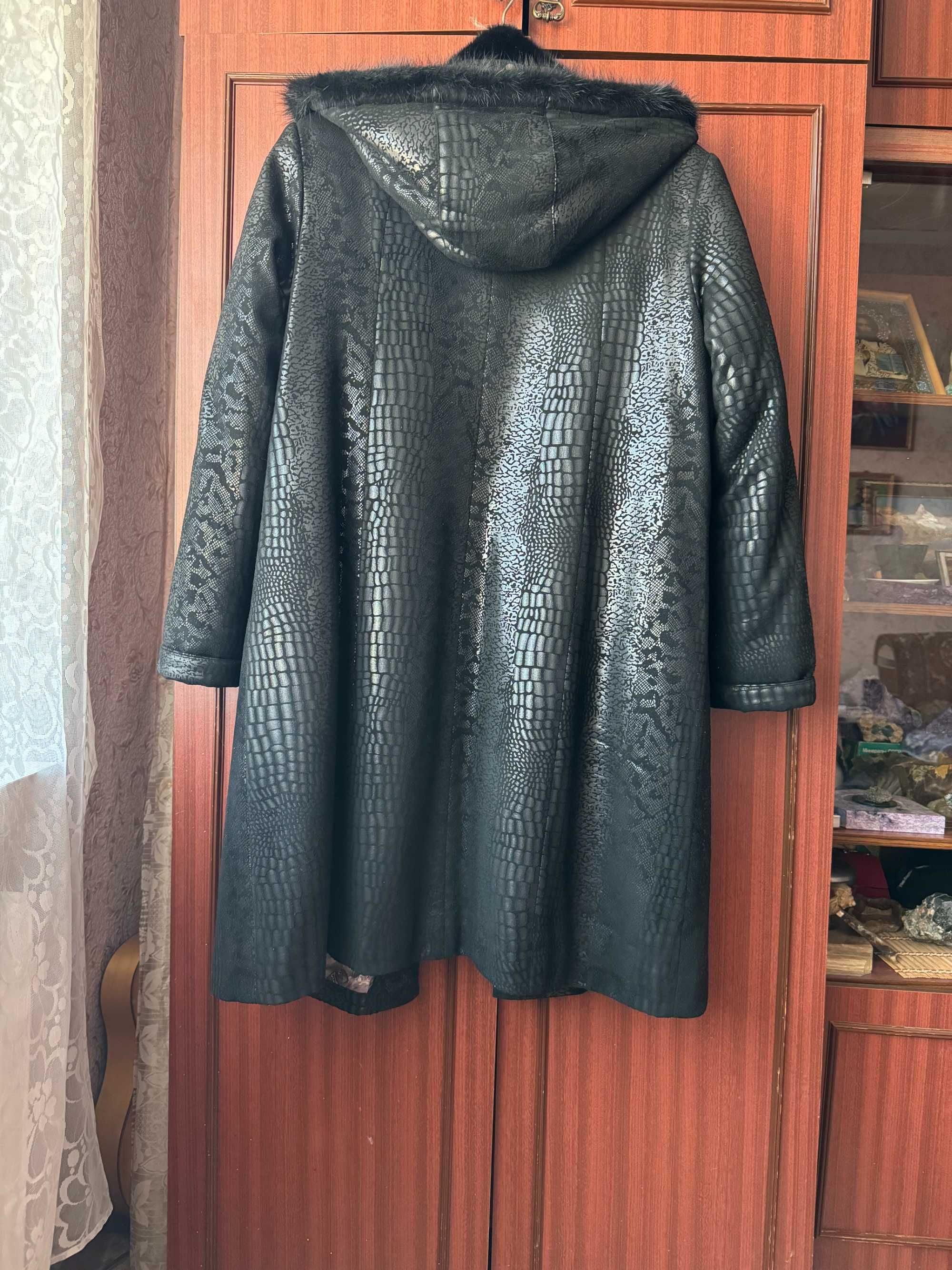 Пальто женское зимнее
