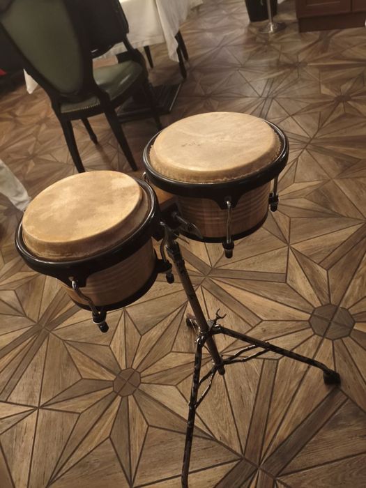 Bongos ударный инструмент