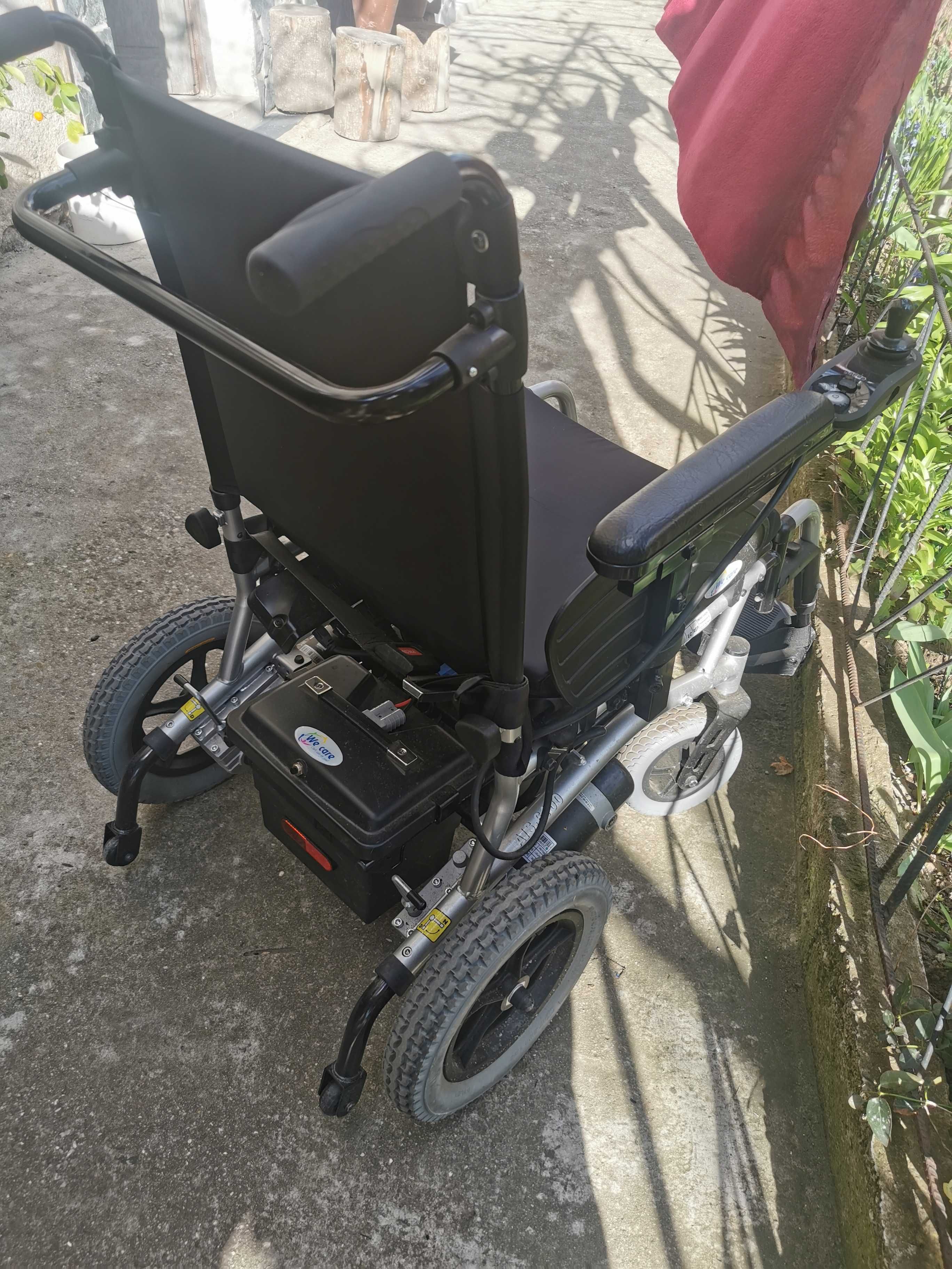 Акумулаторна инвалидна количка