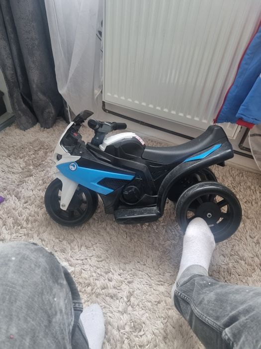 Motoreta electrica copii 2-4 ani