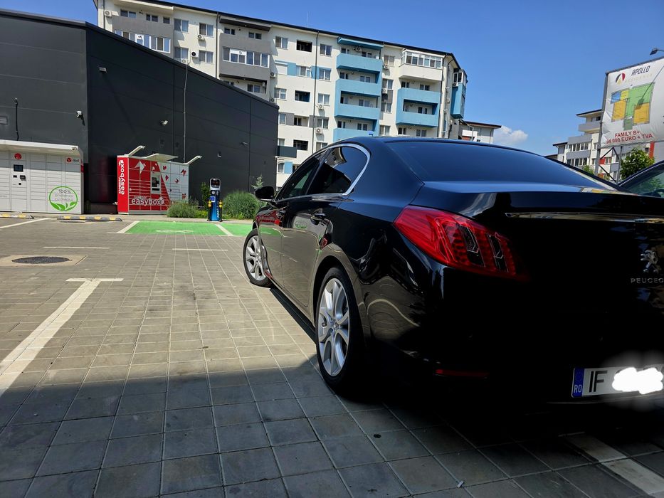 Peugeot 508 Hybrid 4 2012