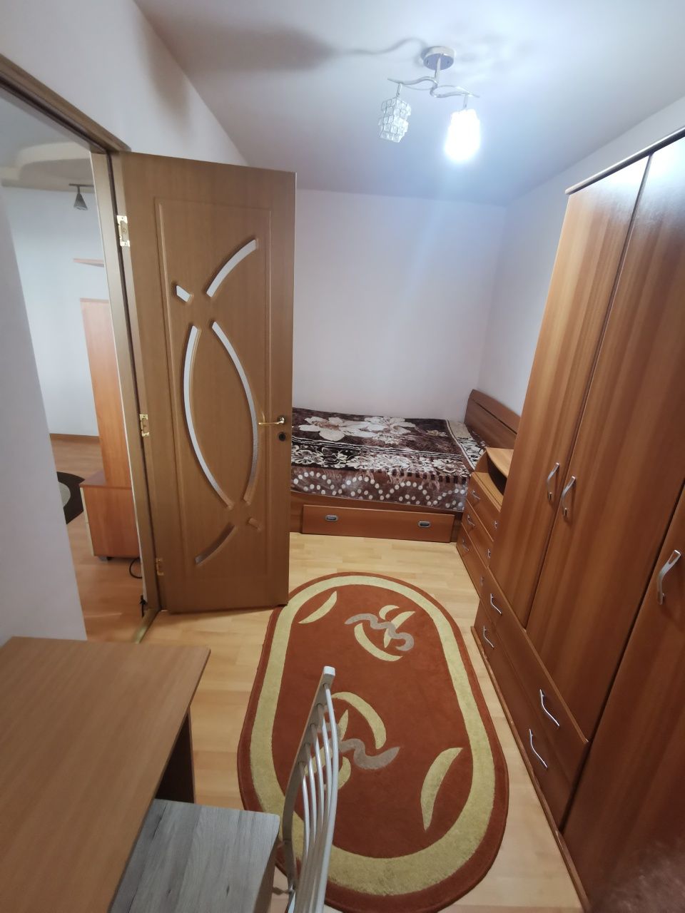Apartament de închiriat