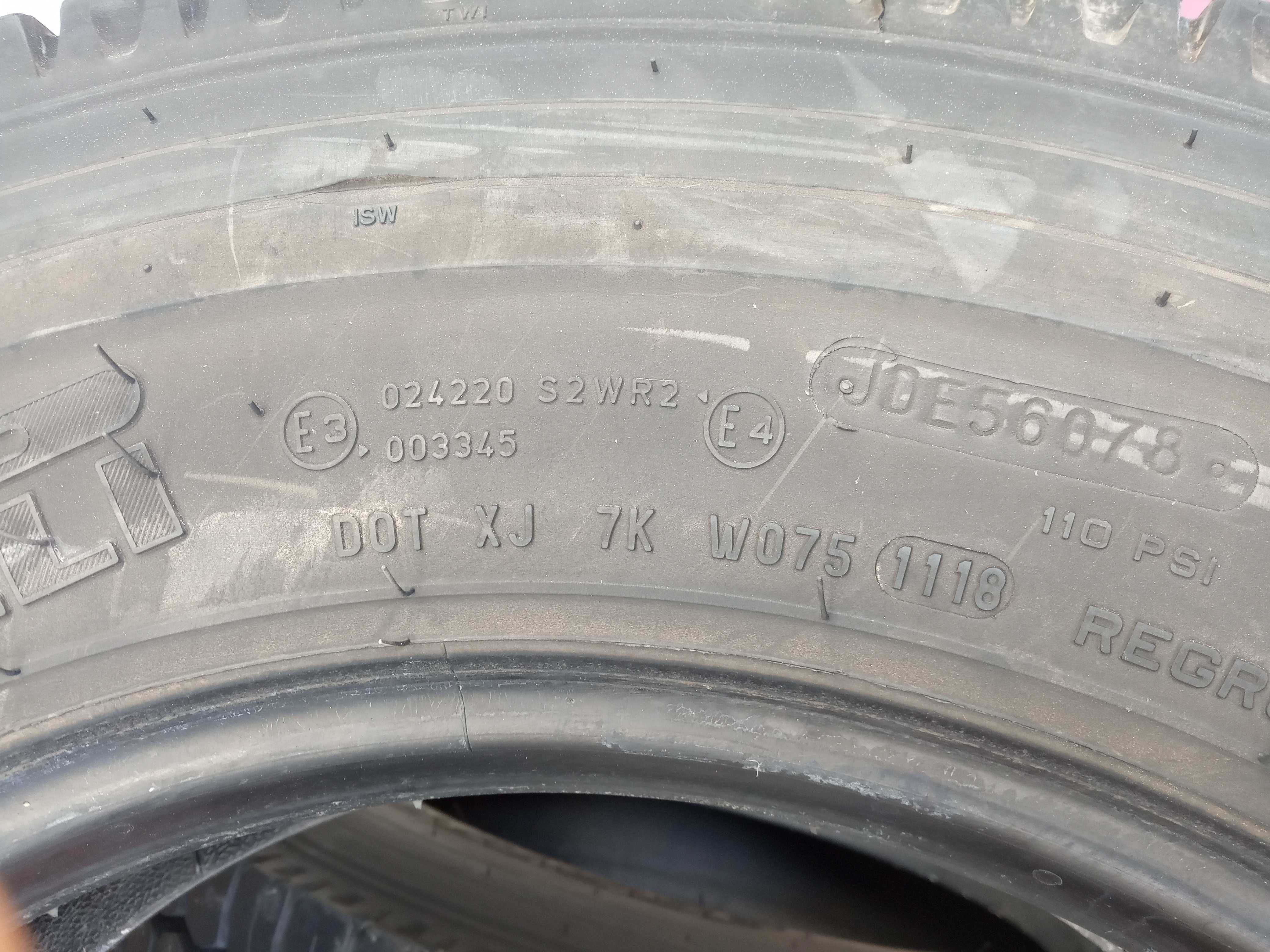 Тежкотоварни гуми 205/75R17.5 Pirelli Triathlon TR:01 124/122M 12PR