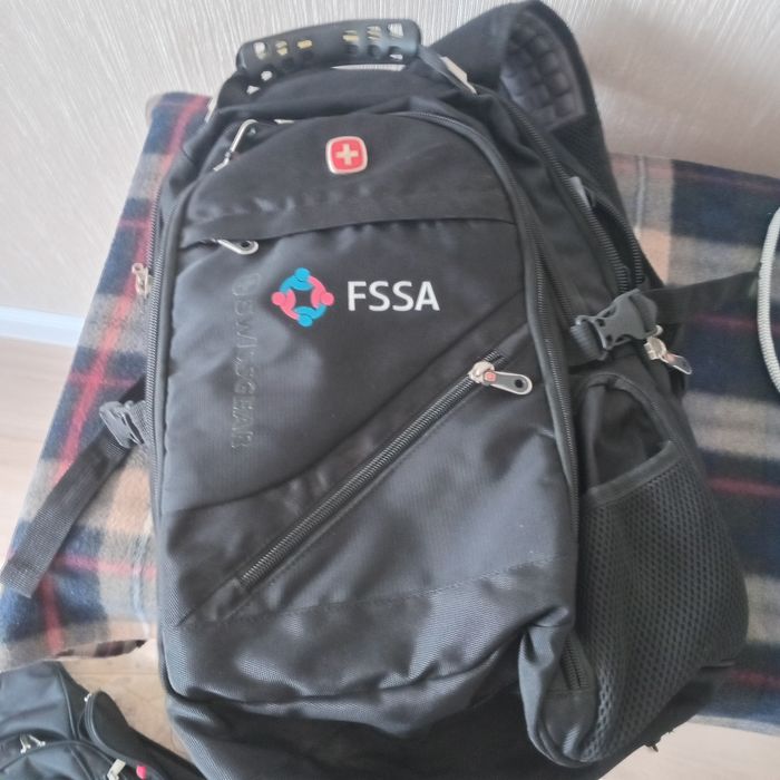 Рюкзак FSSA, в отличном состоянии , почти новая. С  разделом для ноутб