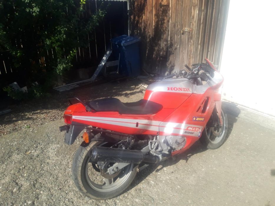 Schimb/vind/2 Honda CBR 600/1991/1995 cu acte