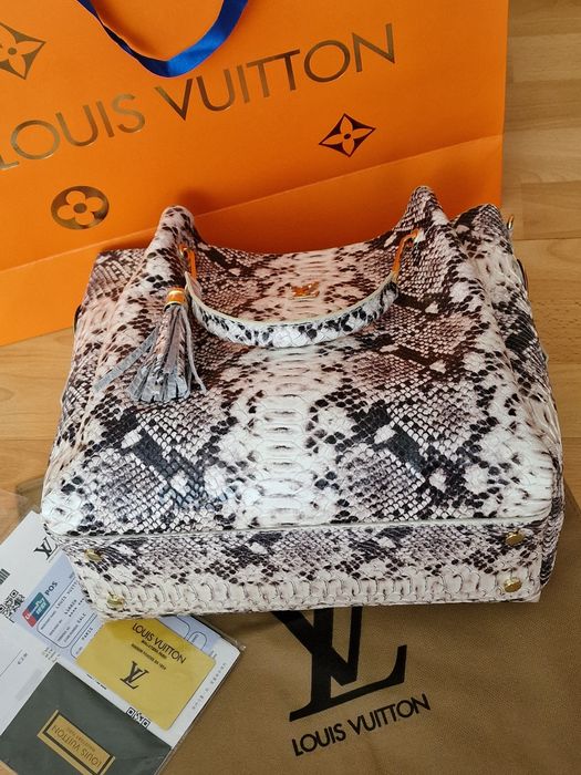 Geanta piele naturala model croco,logo metalic auriu,factura,card,sacu