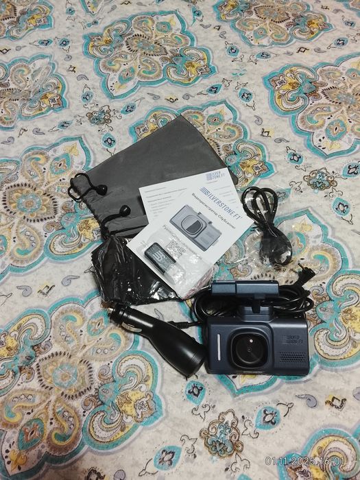 Видеорегистратор Silverstone F1