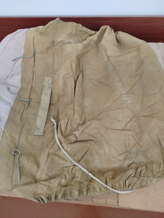 Спальные мешки и палатки советские