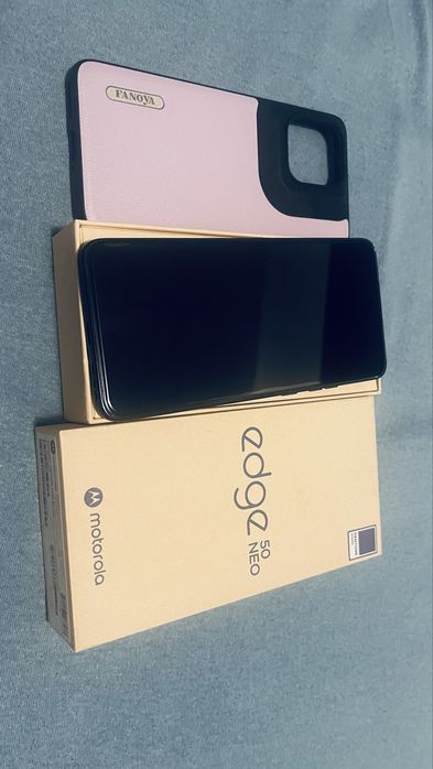 vand Motorola Edge 50 Neo 12 G ram 512 G memorie