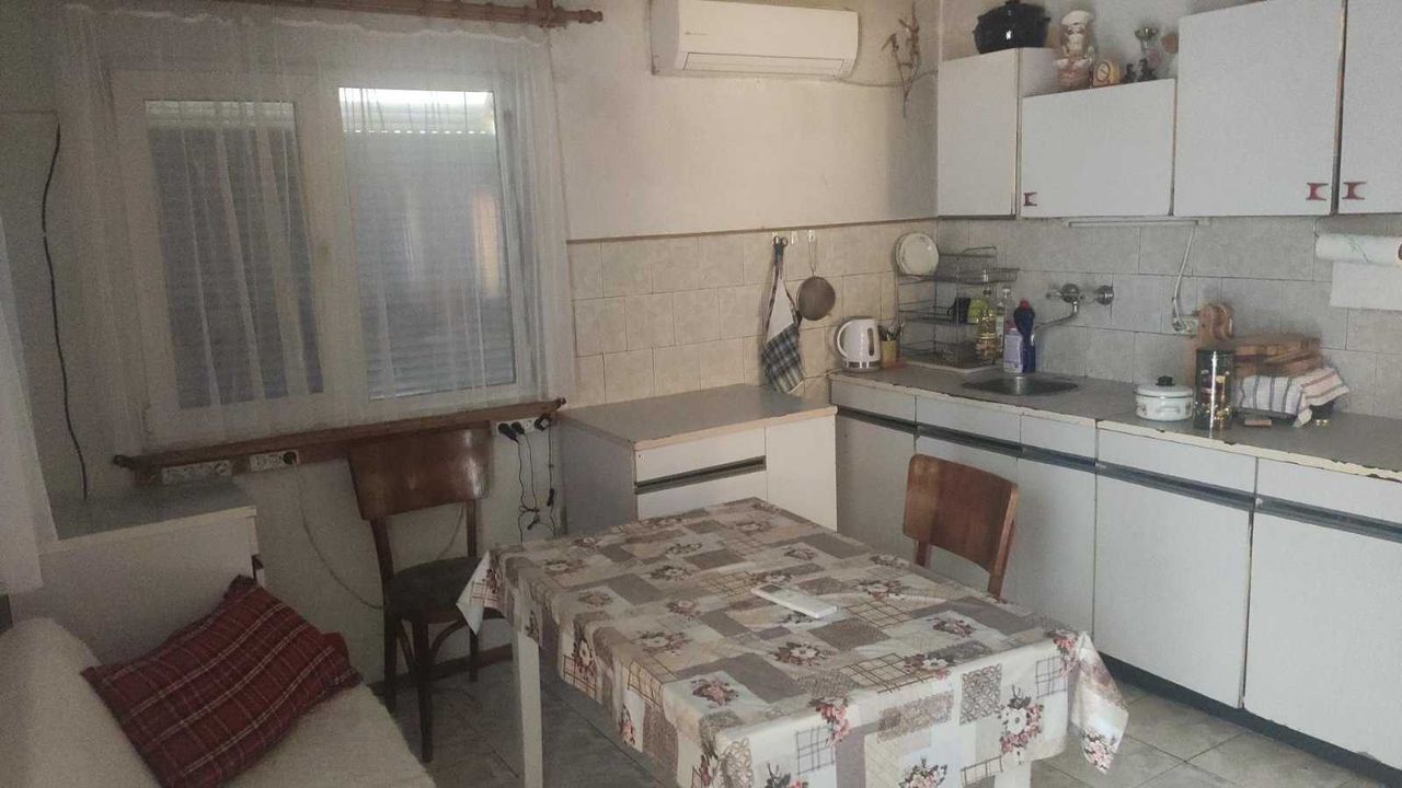 Продава се Къща в София, Люлин - център - 75 кв.м за 800 €/кв.м - Снимка #4