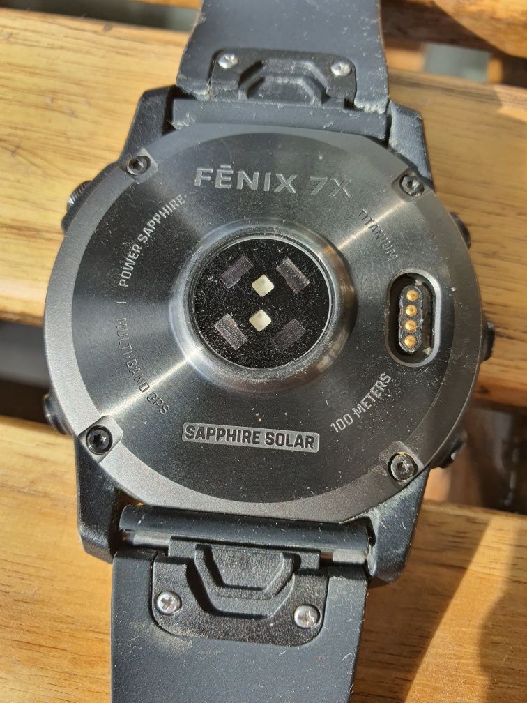 Garmin Fenix 7x Sapphire Solar без забележки + подаръци
