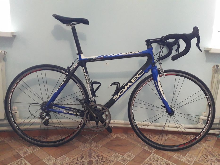 Шоссейный велосипед