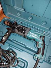 Makita   HR2470T