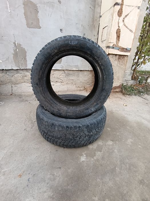 Продаю шины от мишлена 205/55/R16 зимние