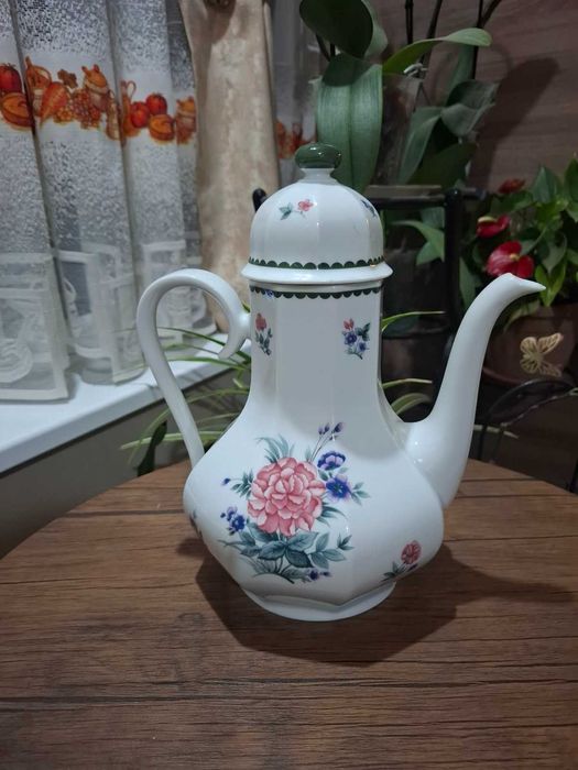 Баварски порцеланови чайници