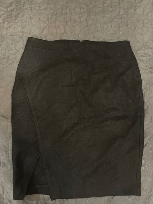 Fusta neagră - stare impecabila