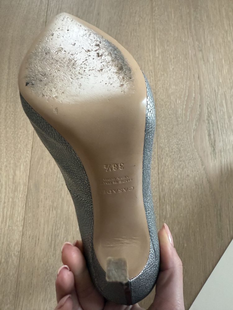 Обувки на висок ток Casadei 38 1/2