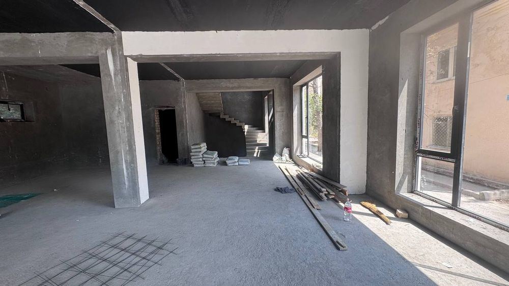 Саракулька Дом 2 этажа +подвал и мансарда в Мирабадском под бизнес