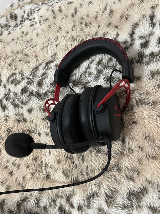 Căști gaming HyperX Cloud Alpha
