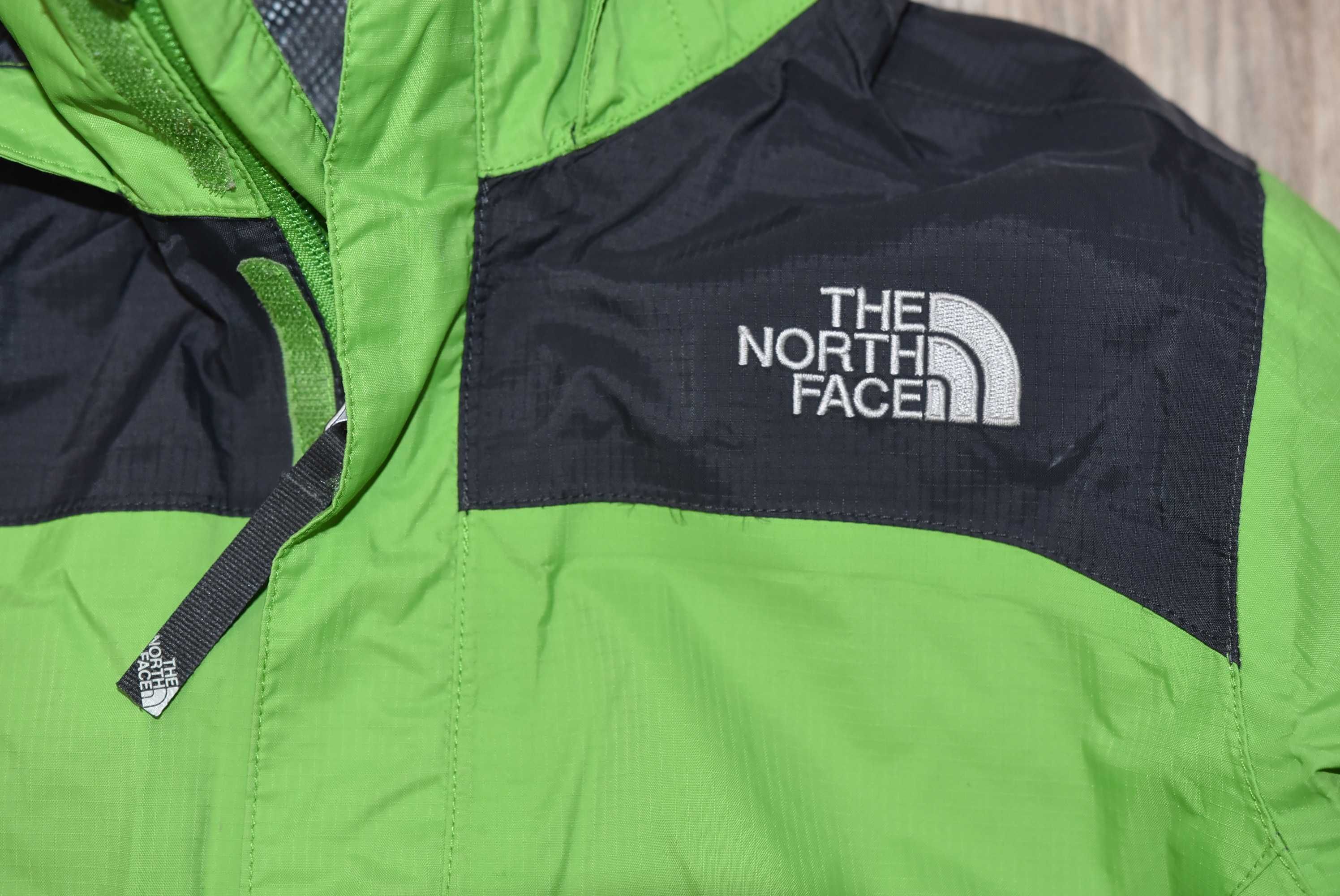 The North Face яке р-р М 10-12г.