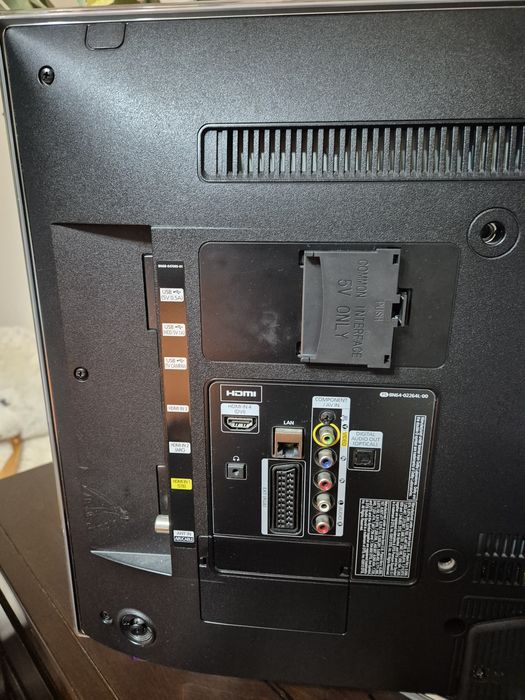 Televizor Samsung UE32F6200 – 32" Full HD Smart TV,diagonala 81 cm

Ch