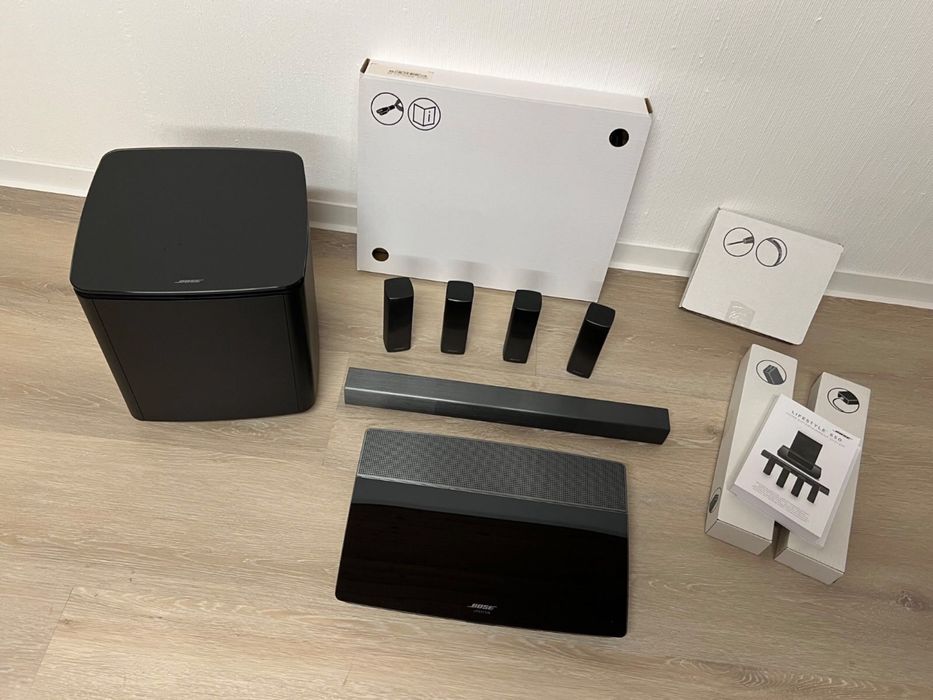 Bose Lifestyle 650 wifi, bluetooth , apple play, nfc