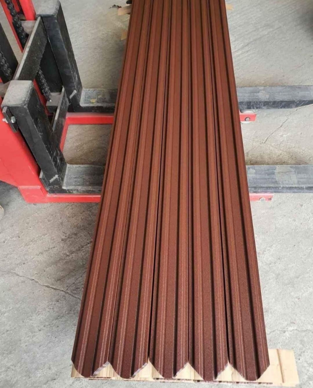 Vând șipcă metalică